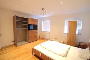 Photo 28- click for photo gallery